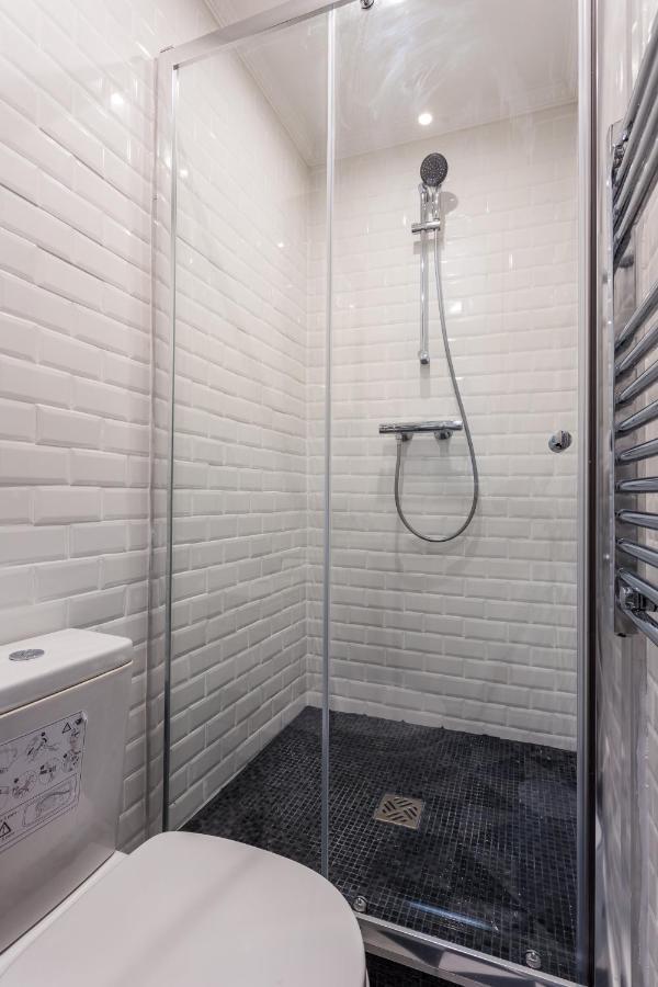 Apartment Cmg - St Antoine -bastille 3dg Paris